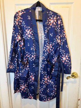 Morgan Lane Navy Floral Satin Wrap Robe